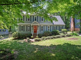 406 Yarrow Ln, North Chesterfield, VA 23236