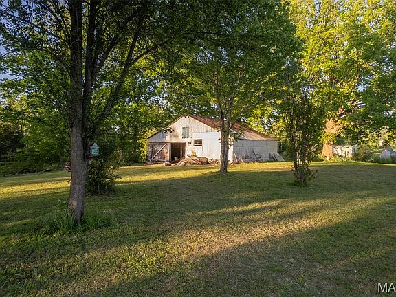 4th image of 1619 County Road 523