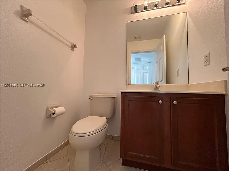 11503 NW 89th St #206 — Photo 12