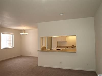 4th image of 101 Marlboro Ct