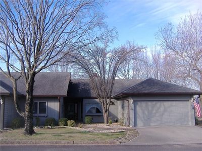 63 Fairway Dr, Bella Vista, AR, 72714