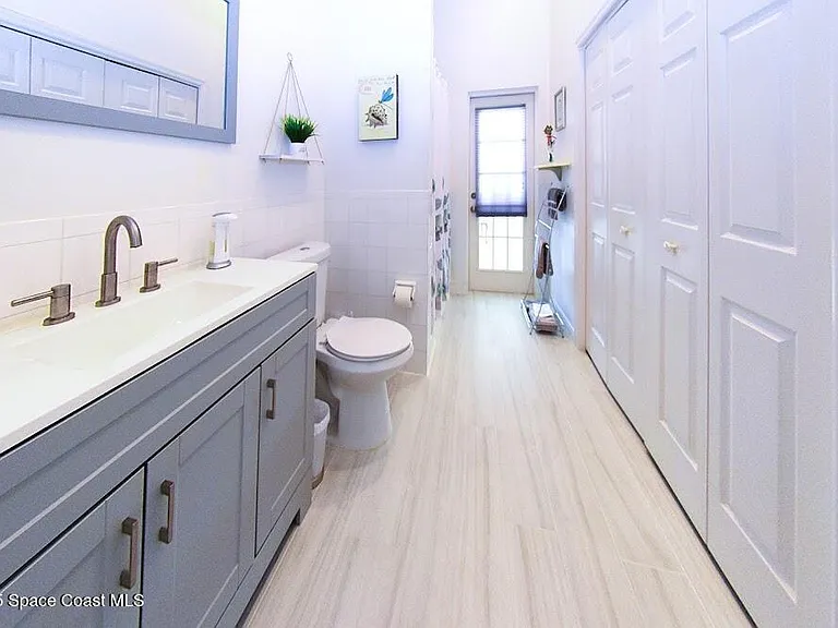 101 Island Grove Dr — Photo 37