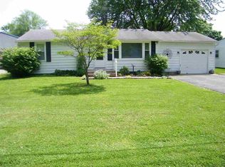 1217 Washington St, Hope, IN 47246
