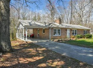 435 Rowland Rd, Swannanoa, NC 28778