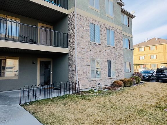 4th image of 3543 E Rock Creek Rd APT 4