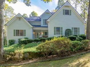 5890 Julian Rd, Gainesville, GA 30506