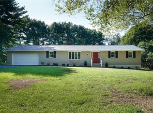 1712 High Ridge Rd, Bethlehem, PA 18015