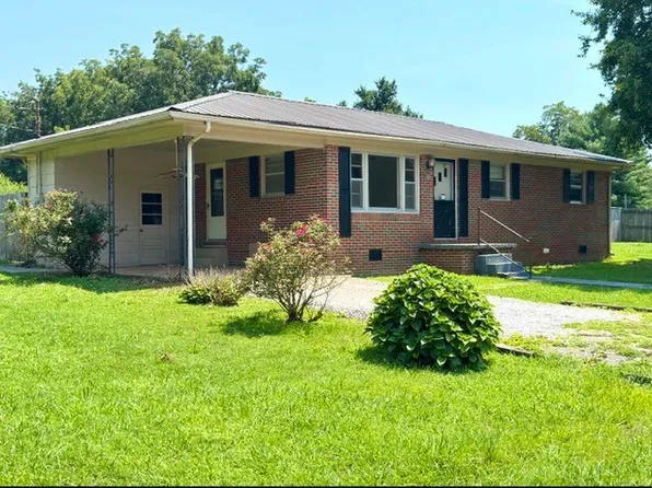 103 Garden St, Estill Springs, TN 37330