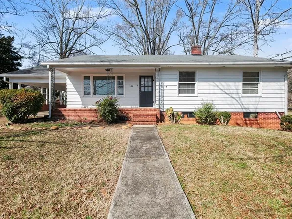 106 N 11th Ave, Mayodan, NC 27027