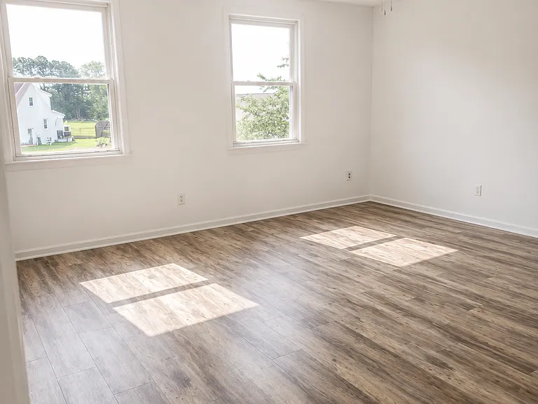 30 Windy Point Dr — Photo 17