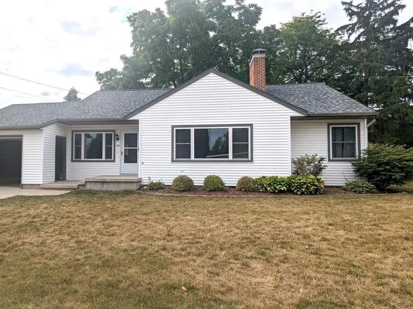 132 West MAIN STREET, Chilton, WI 53014