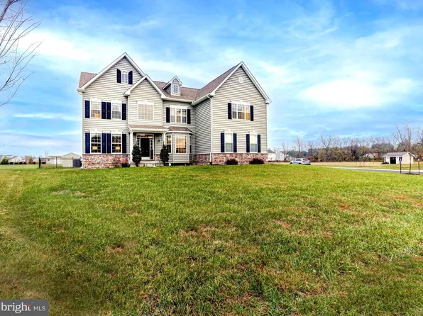 114 Hardrock Dr, Smyrna, DE 19977