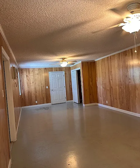 135 Palmera Ln — Photo 11