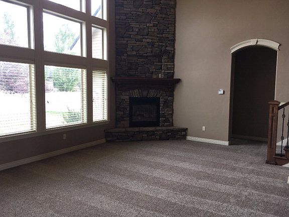 2nd image of 170 Stillwater Dr