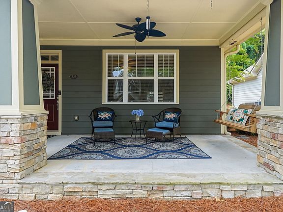 5th image of 228 Mission Oak Dr