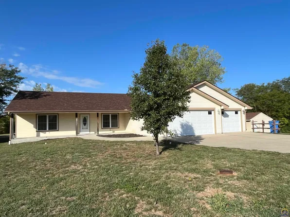 4039 SE Shiloh Ct, Tecumseh, KS 66542