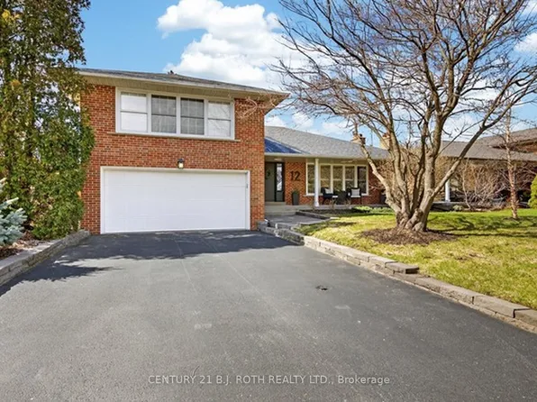 12 Tallforest Cres, Toronto, ON M9C 2X2