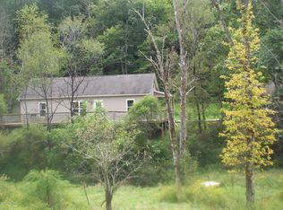 481 Kinley Rd, Cogan Station, PA 17728