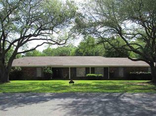 2702 Bayou Ln, Monroe, LA 71201