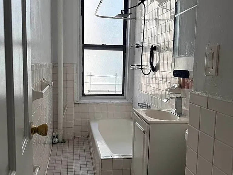 258 W 117th St #41W — Photo 7