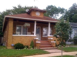 804 73rd St, Kenosha, WI 53143