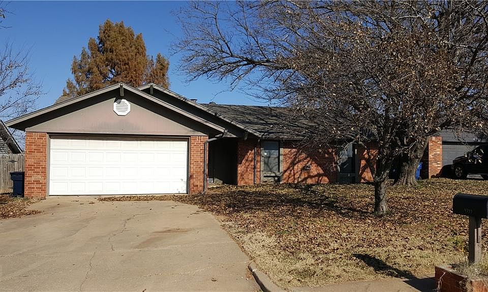 1st image of 4737 Forest Hills Dr
