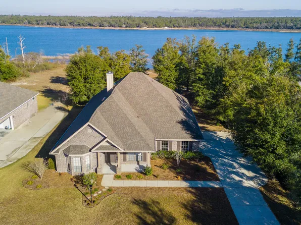 133 Lake Merial Shores Dr, Southport, FL 32409