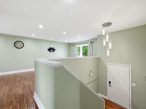 5th image of 7949 Innkeeper Dr