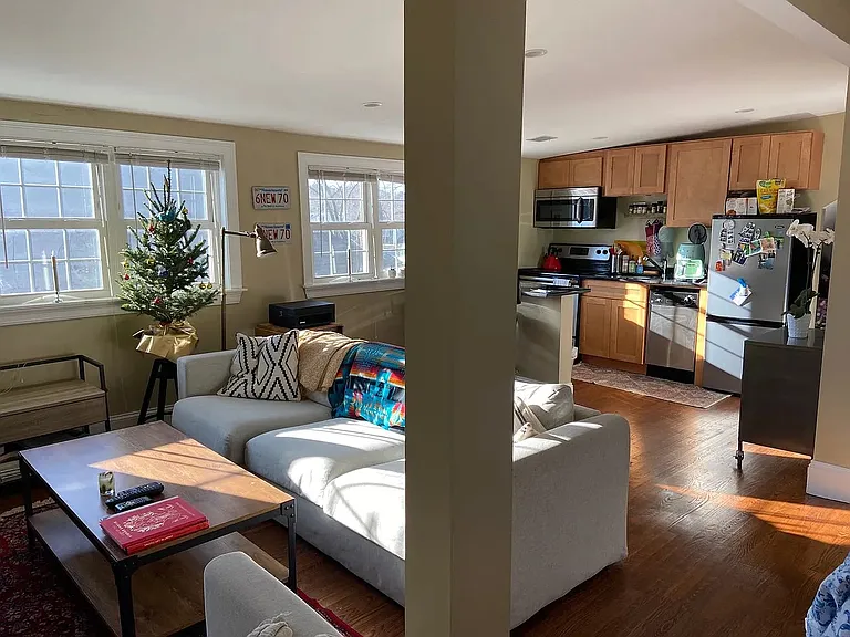 9 Hathaway St #3 — Photo 3