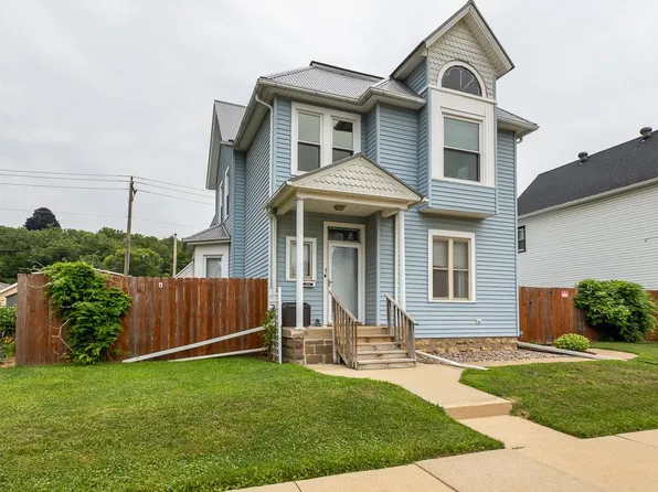 2938 Washington St, Dubuque, IA 52001