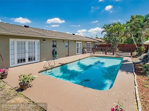 3rd image of 7240 NW 45th Ct
