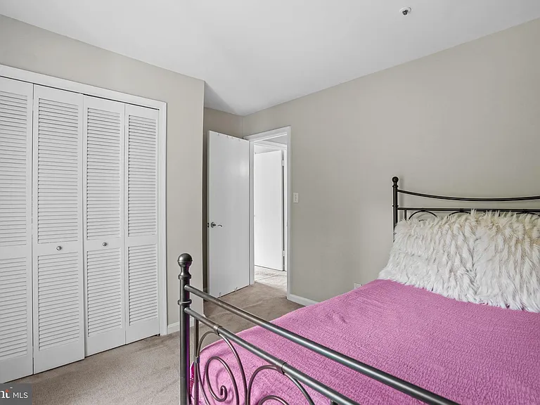 3178 Summit Square Dr #3-D2 — Photo 13