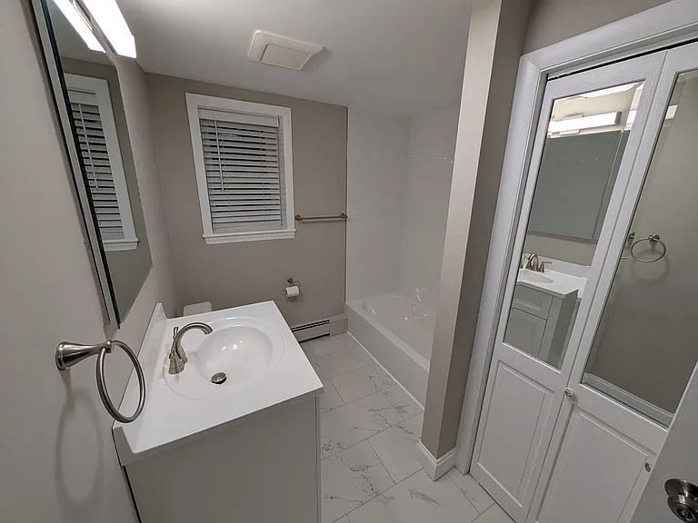 55-57 Seagirt Ave — Photo 12