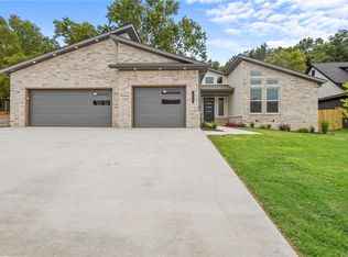 1121 Bunker Dr, Pea Ridge, AR 72751