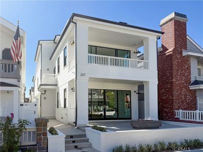 207 Garnet Ave, Newport Beach, CA, 92662