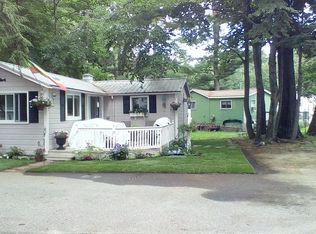 7 Bakers Rd, Gilford, NH 03249