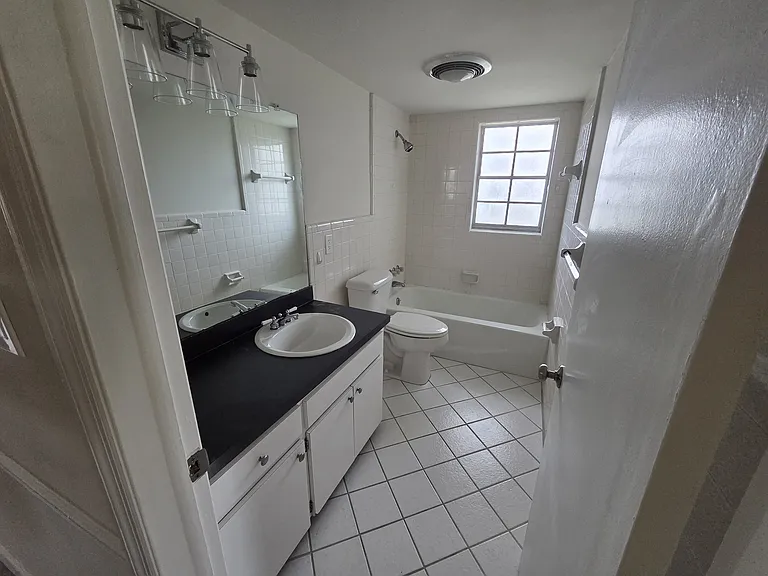 4313 W North A St #2 — Photo 10