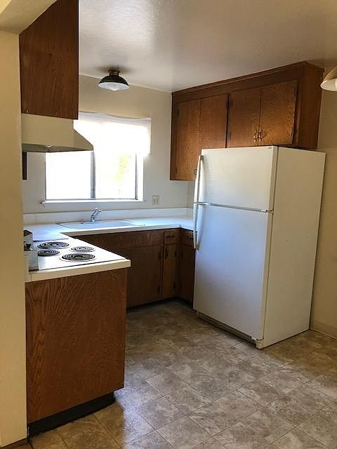 1st image of 1266 Hopkins Ave APT 12
