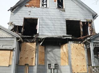 20-22 Acushnet Ave, Springfield, MA 01105