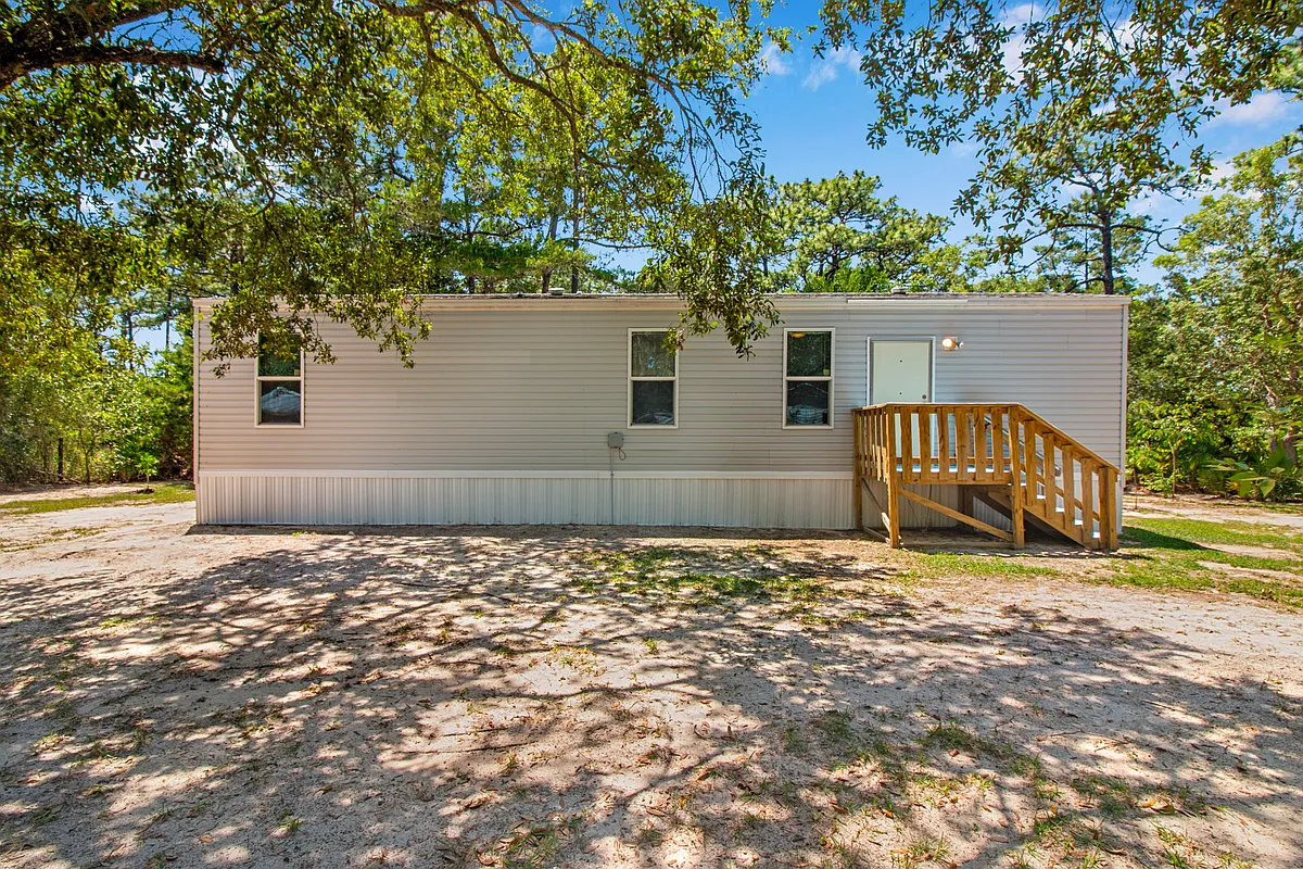Side of Home - 396 Peachtree Cir