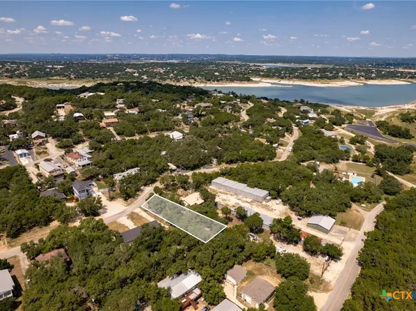 1381 Hillcrest Frst, Canyon Lake, TX 78133