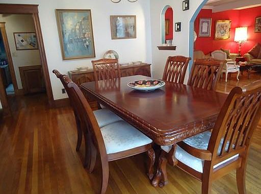 5th image of 377 Essex St