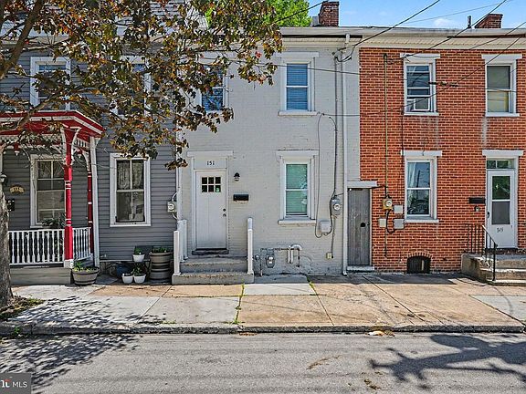 4th image of 151 N Bedford St