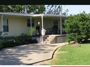 200 Cobb Ave, Van Alstyne, TX 75495
