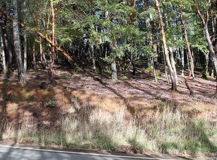 2760 Deer Pl #1, Willits, CA