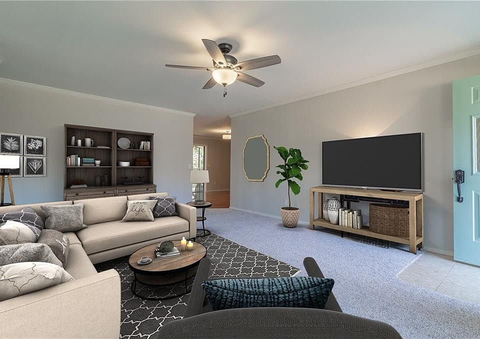1st image of 2 Bassingham Ln
