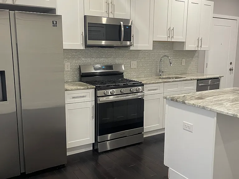 929 Marlborough St #27A — Photo 2