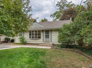 493 Ramapo Valley Rd, Oakland, NJ 07436