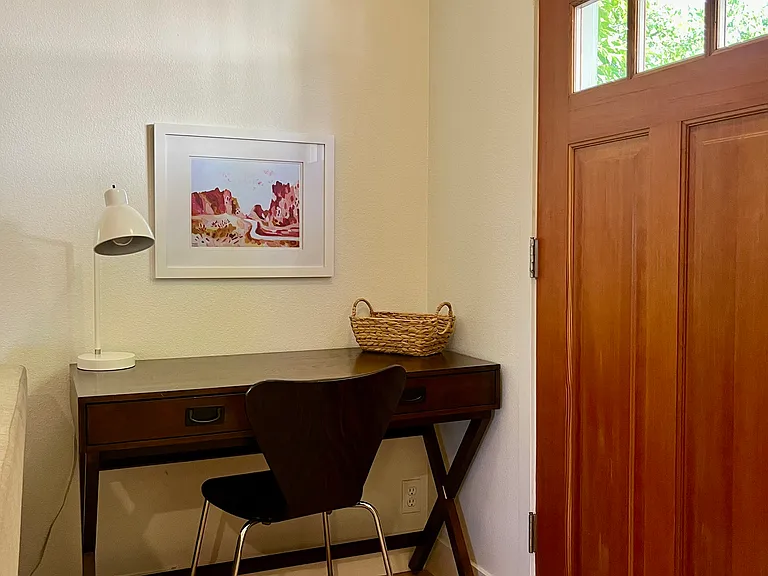 441 NW Florida Ave #2 — Photo 7