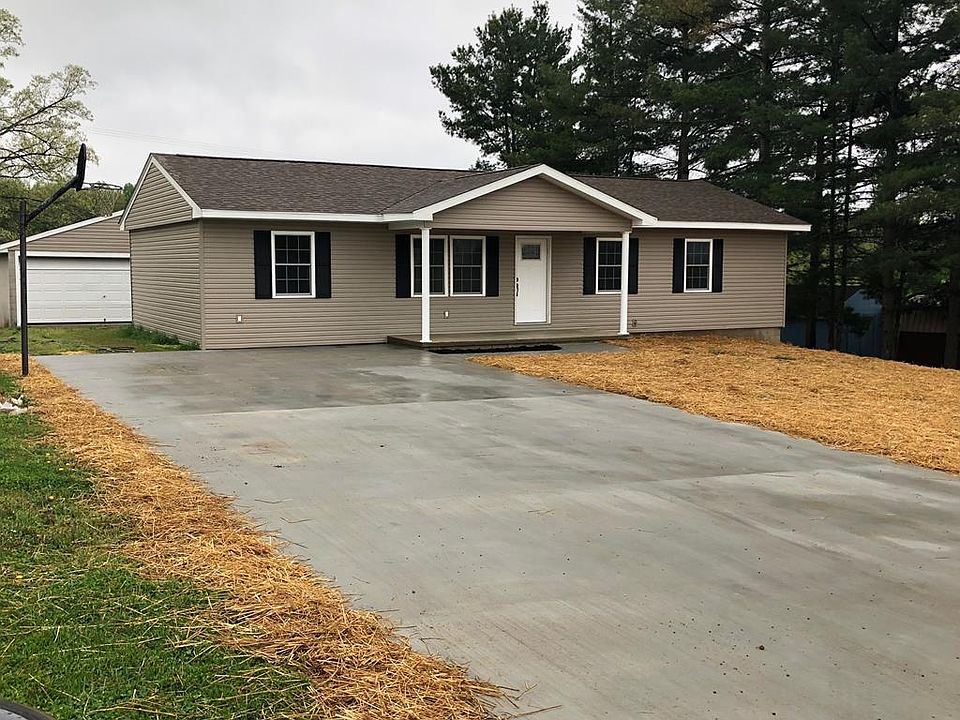 1st image of 52 Corey Dr